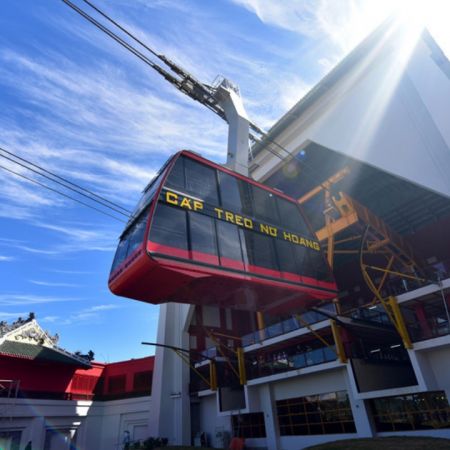 Khởi hành từ Hạ long (Quảng Ninh)